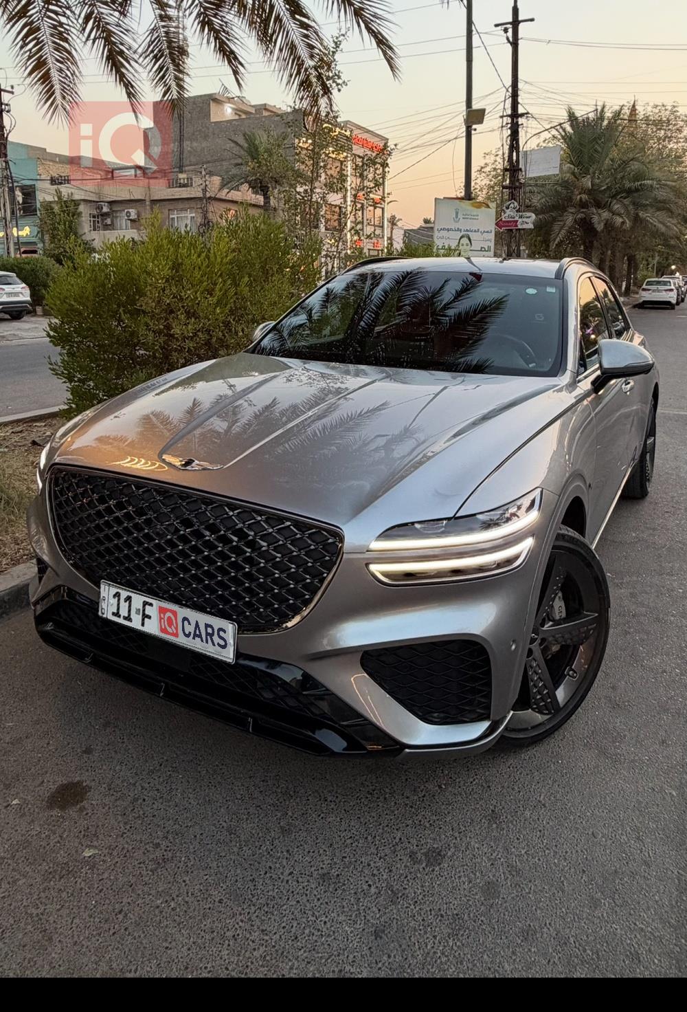 جنسس GV70